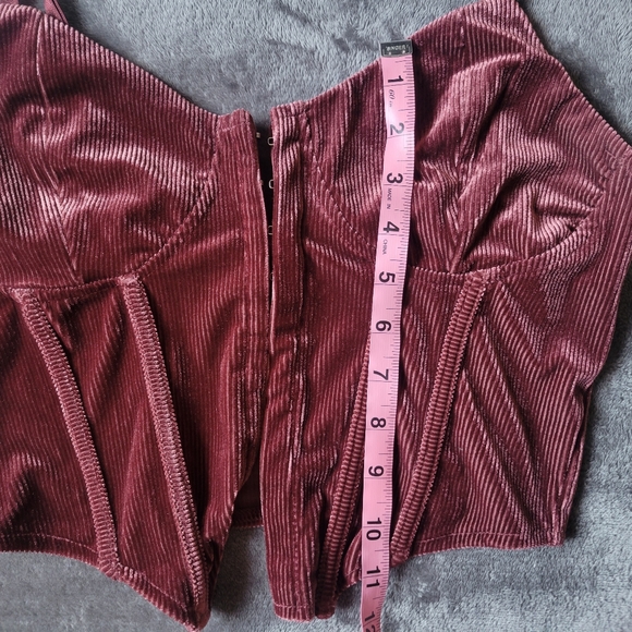 dark pink corset / tank top - Picture 2 of 3